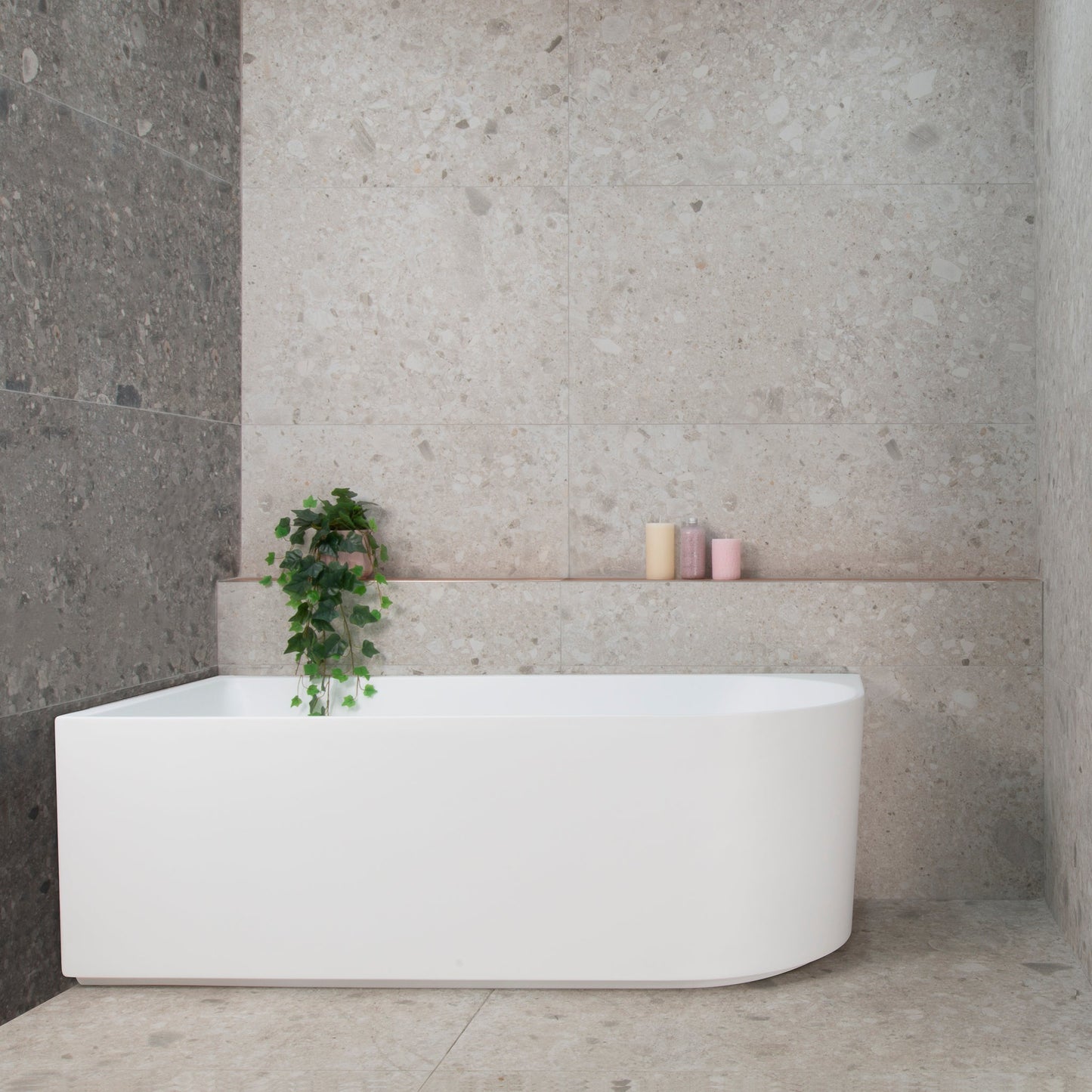 Arco 1600mm Left Corner Freestanding Bath, Matte White