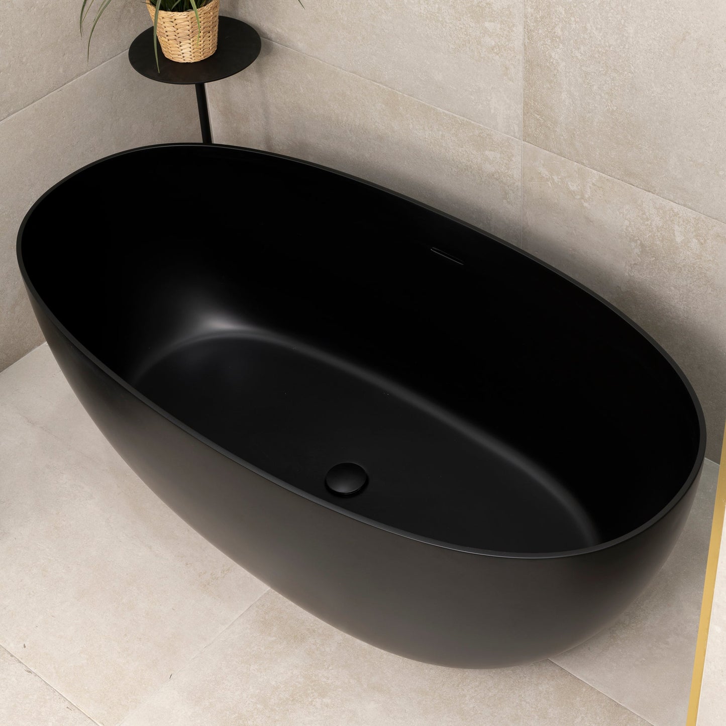 Byron Egg 1400mm Artificial Stone Freestanding Bath, Matte Black