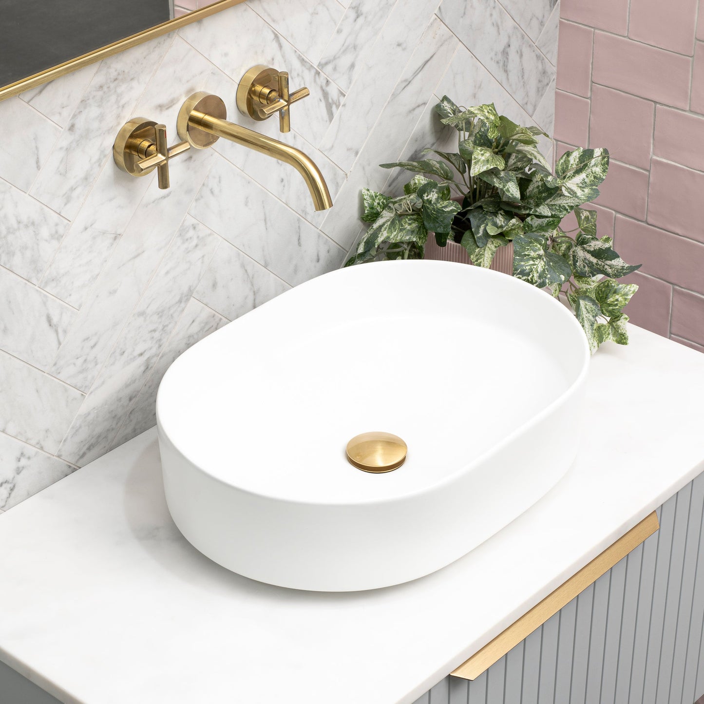 Pill Step 500mm x 370mm Above-Counter Basin, Matte White