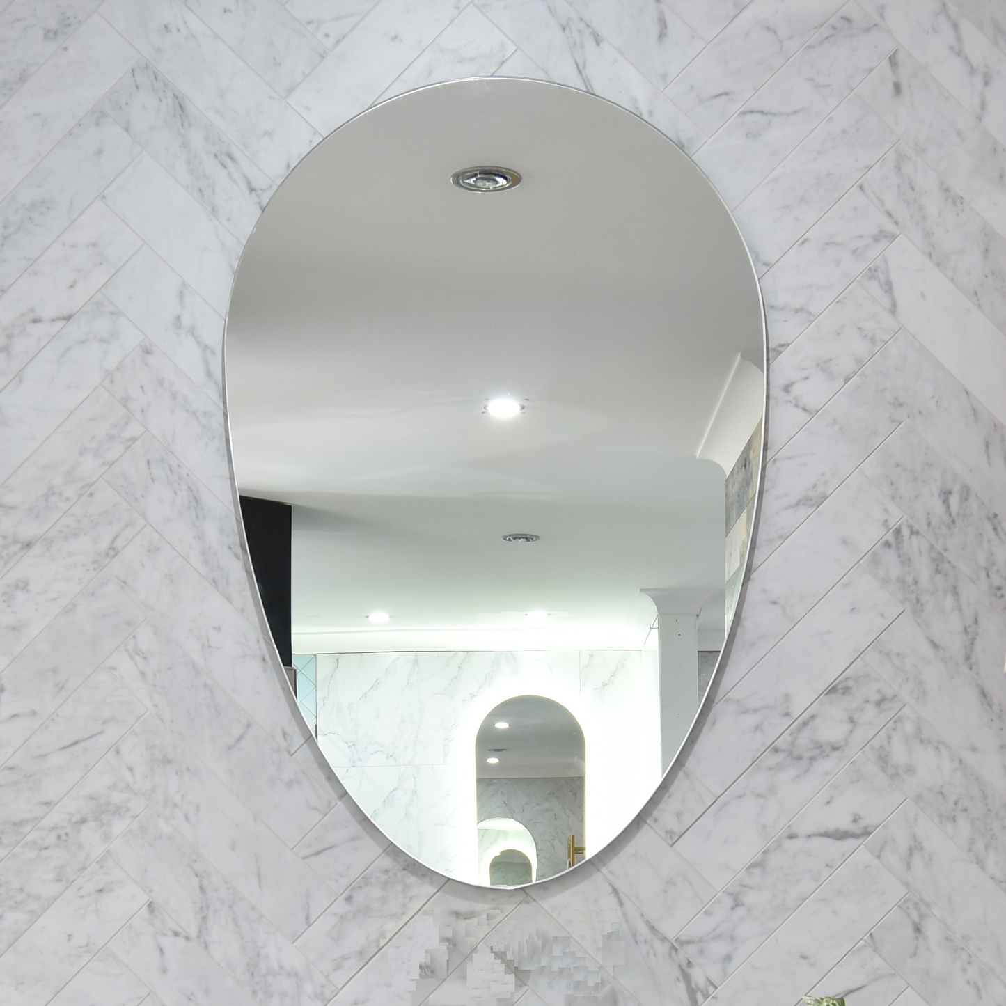 Egg 500mm x 700mm Frameless Mirror