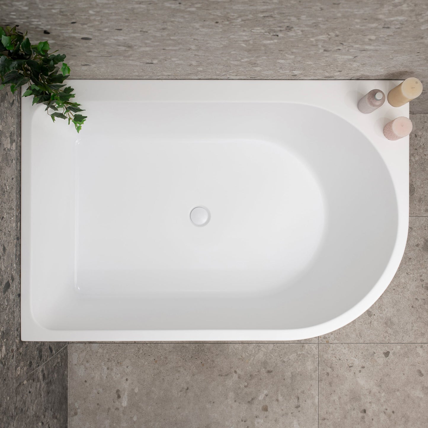 Arco Plus 1400mm Left Corner Bath, Matte White