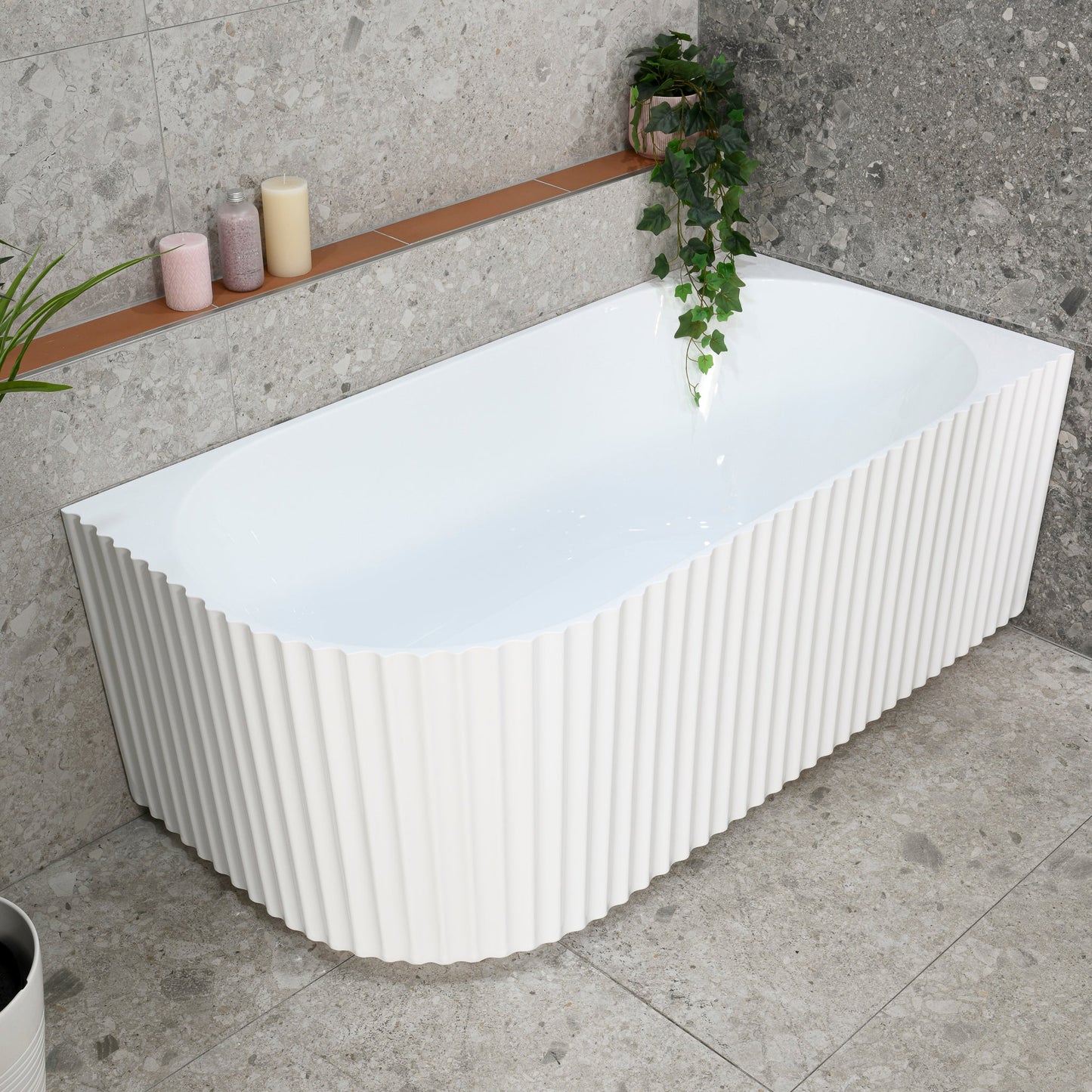 Agora Groove 1500mm Fluted Right Corner Freestanding Bath, Gloss White