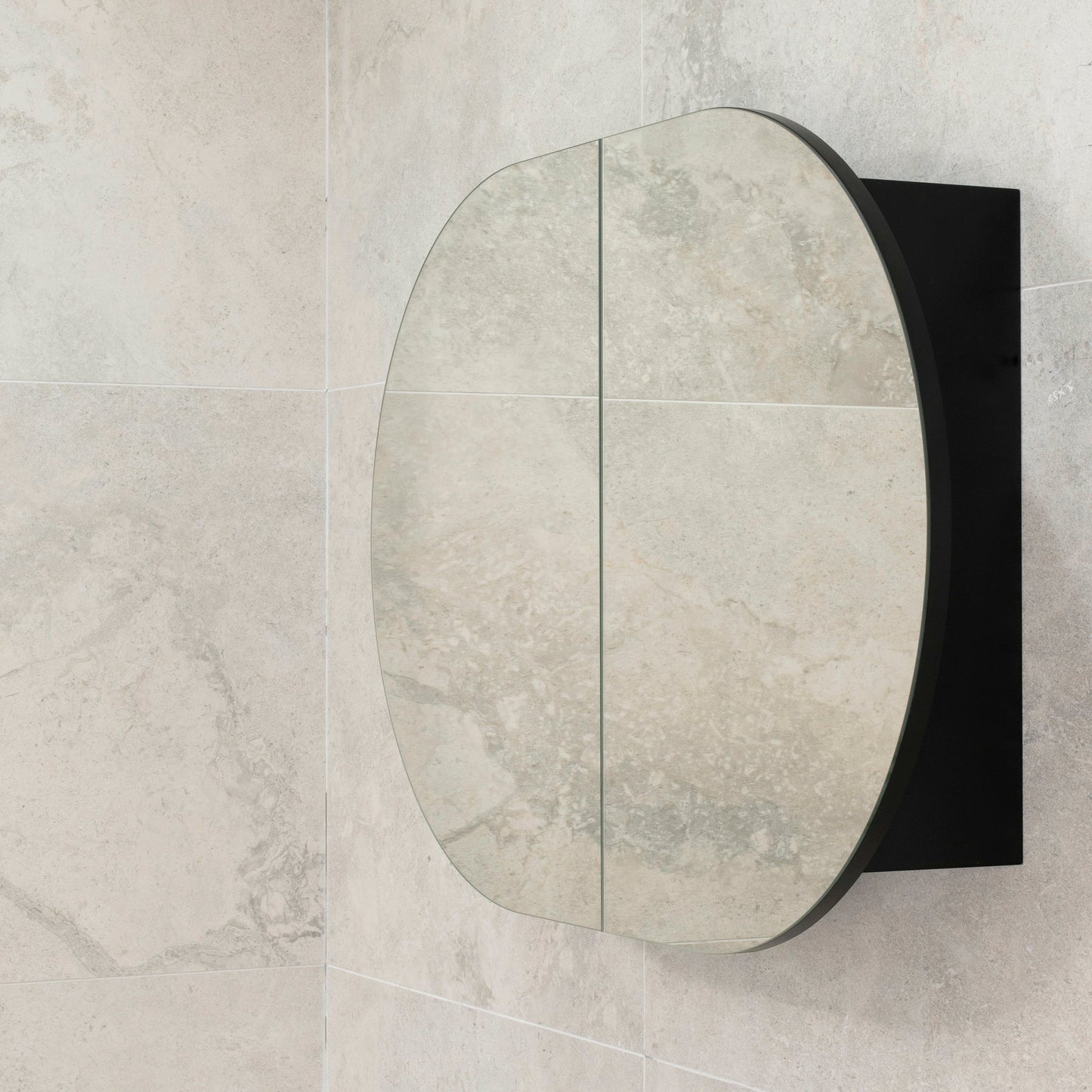 Pill Oval 900mm x 600mm Mirrored Shaving Cabinet, Matte Black