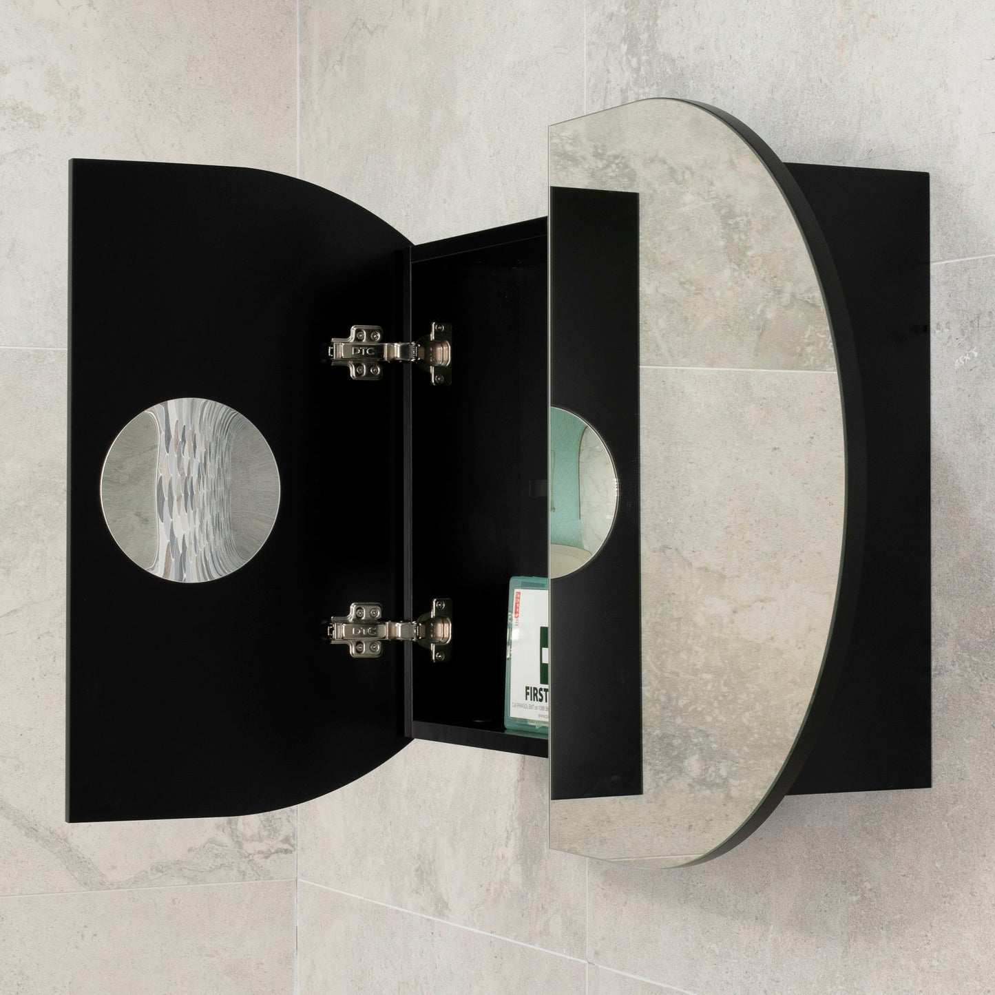 Pill Oval 900mm x 600mm Mirrored Shaving Cabinet, Matte Black