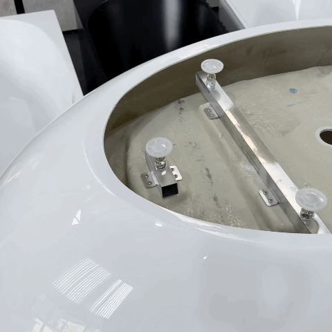 Wave Oval 1800mm Wide Freestanding Bath, Matte White