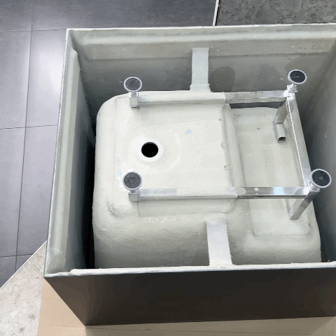 Hicube Multifit 900mm Japanese Freestanding Bathtub with Seat, Matte Black