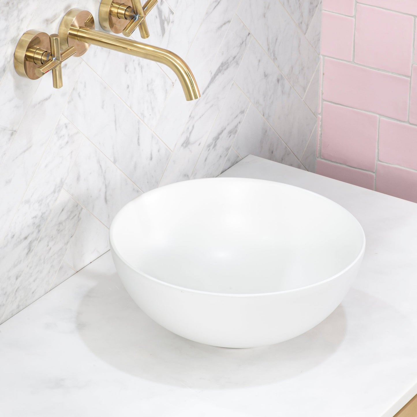 Salata Petite 320mm Above-Counter Round Basin, Matte White