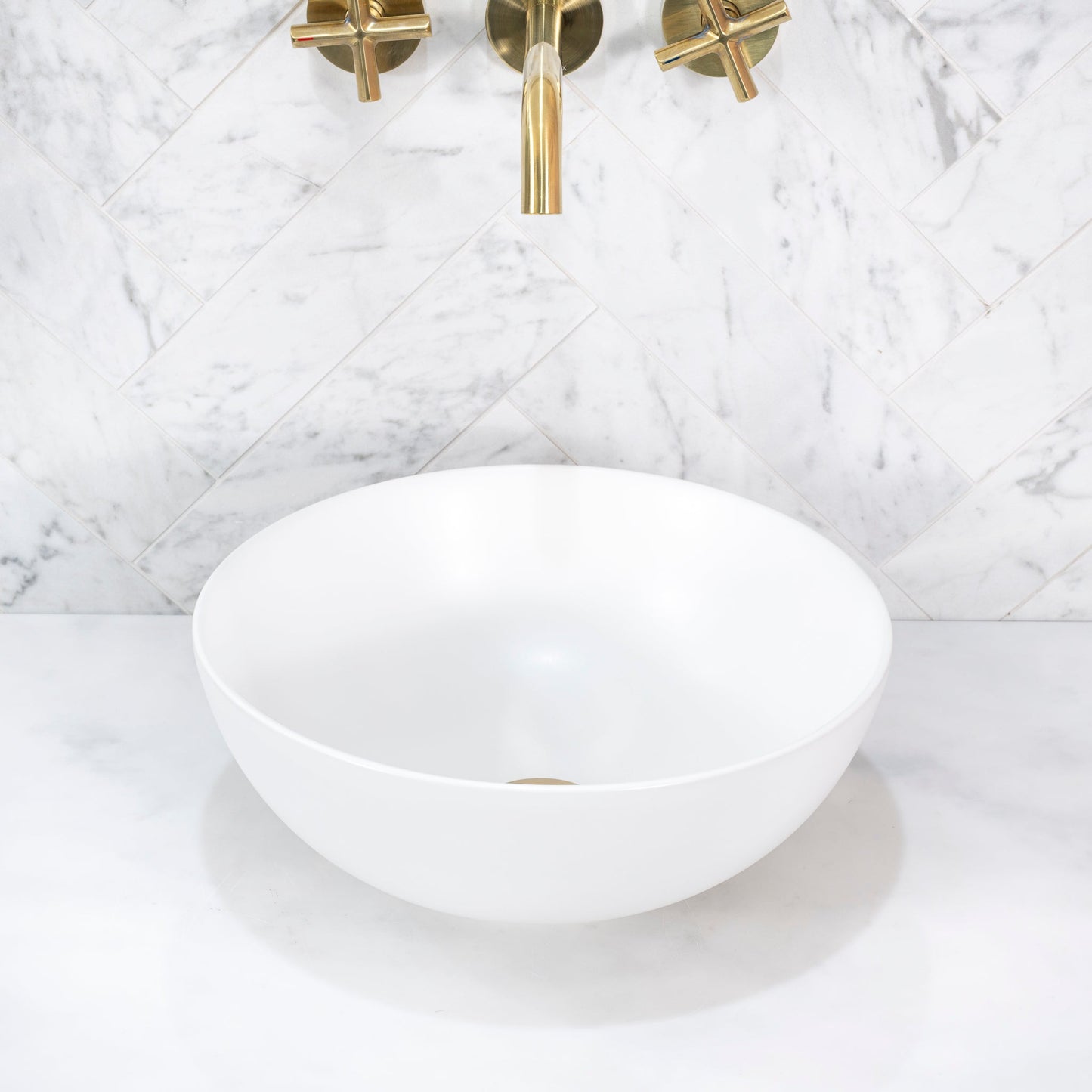 Salata Petite 320mm Above-Counter Round Basin, Matte White