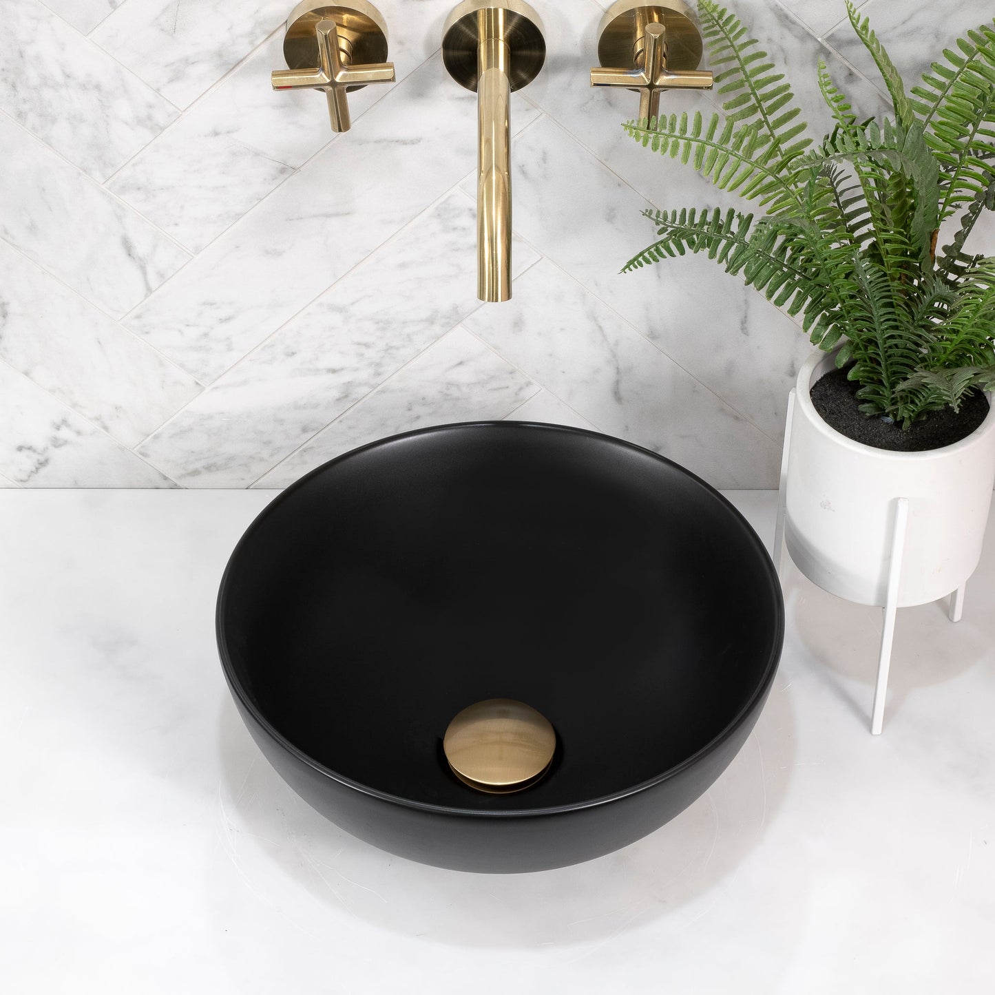 Salata Petite 320mm Above-Counter Round Basin, Matte Black